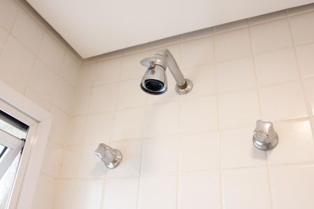 Apartamento para alugar com 72m², 2 quartos e 1 vagabanheiro corredor