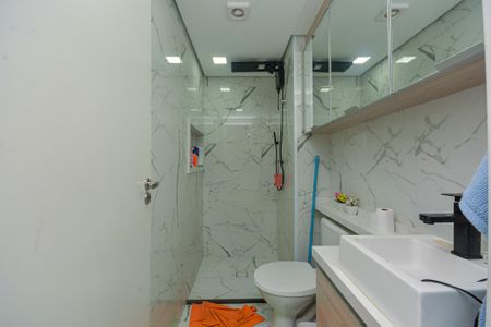 Apartamento para alugar com 33m², 2 quartos e sem vaga Apartamento para alugar com 33m², 2 quartos e sem vagaBanheiro