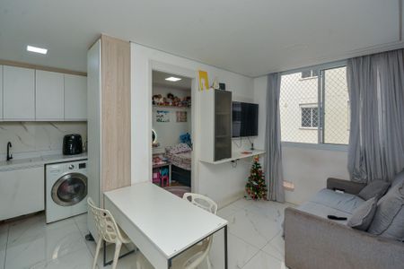 Sala de apartamento para alugar com 2 quartos, 33m² em Socorro, São Paulo