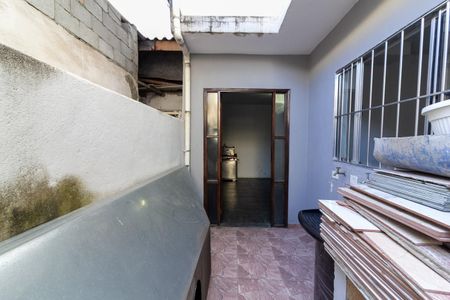 Casa para alugar com 73m², 2 quartos e 1 vagaHall de entrada