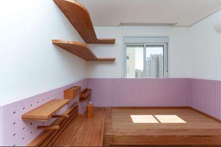 Apartamento à venda com 130m², 3 quartos e 2 vagasQuarto 2 