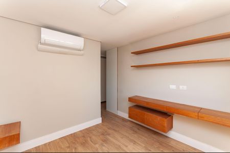 Apartamento à venda com 130m², 3 quartos e 2 vagasQuarto 1 Suíte