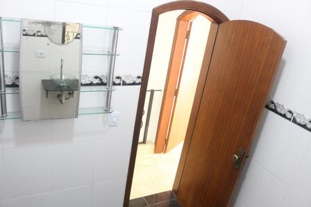 Casa à venda com 150m², 3 quartos e 1 vagaBanheiro 2
