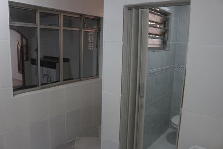 Casa à venda com 150m², 3 quartos e 1 vagaÁrea de Serviço