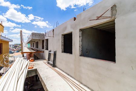 Casa à venda com 1171m², 8 quartos e sem vagaStudios duplos inacabados