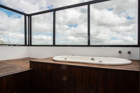 Apartamento à venda com 72m², 1 quarto e 1 vagaVaranda da Suíte 