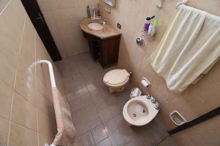 Casa para alugar com 250m², 2 quartos e 4 vagasBanheiro da Suíte