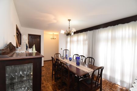 Casa para alugar com 250m², 2 quartos e 4 vagasHall de entrada