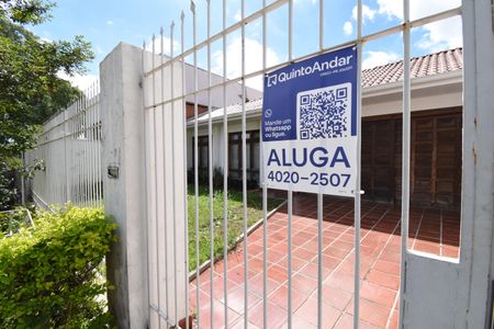 Casa para alugar com 250m², 2 quartos e 4 vagasPlaca
