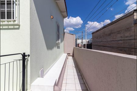 Casa para alugar com 201m², 2 quartos e 2 vagasVaranda / Quintal