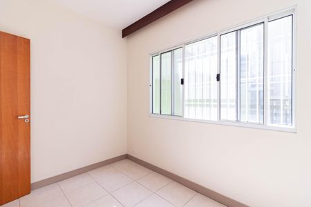 Casa para alugar com 201m², 2 quartos e 2 vagasSala de TV