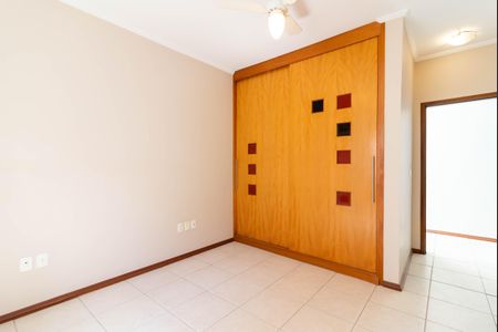 Casa para alugar com 201m², 2 quartos e 2 vagasSuíte 2
