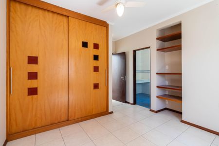 Casa para alugar com 201m², 2 quartos e 2 vagasSuíte 2