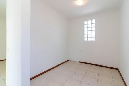 Casa para alugar com 201m², 2 quartos e 2 vagasSuíte 1 - Closet