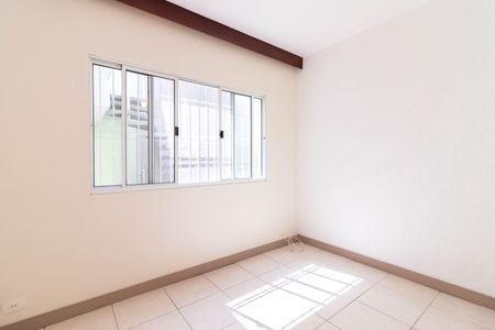 Casa para alugar com 201m², 2 quartos e 2 vagasSala de TV
