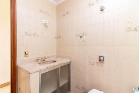 Casa para alugar com 201m², 2 quartos e 2 vagasBanheiro 1