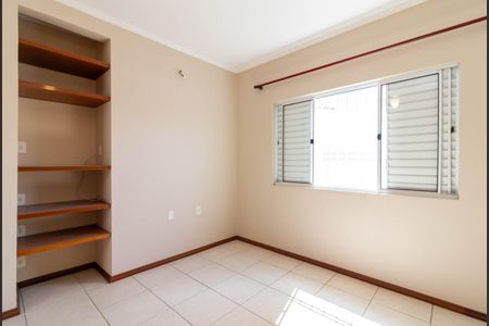 Casa para alugar com 201m², 2 quartos e 2 vagasSuíte 2