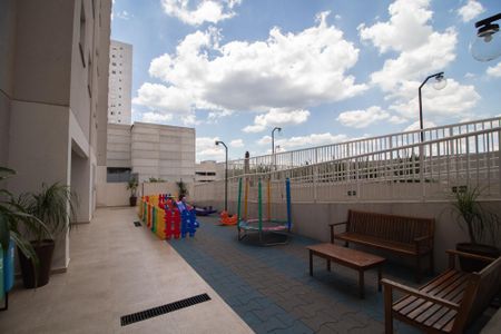 Apartamento para alugar com 44m², 1 quarto e 1 vaga Apartamento para alugar com 44m², 1 quarto e 1 vagaÁrea comum - Playground