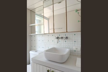 Apartamento à venda com 182m², 3 quartos e 3 vagasBanheiro da Suíte 1