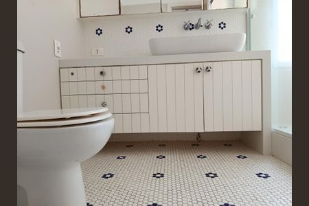 Apartamento à venda com 182m², 3 quartos e 3 vagasBanheiro da Suíte 3