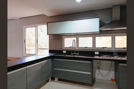 Apartamento à venda com 182m², 3 quartos e 3 vagasCozinha