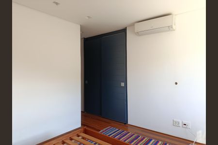 Apartamento à venda com 182m², 3 quartos e 3 vagasSuíte 3
