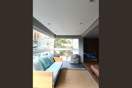 Apartamento à venda com 182m², 3 quartos e 3 vagasVaranda