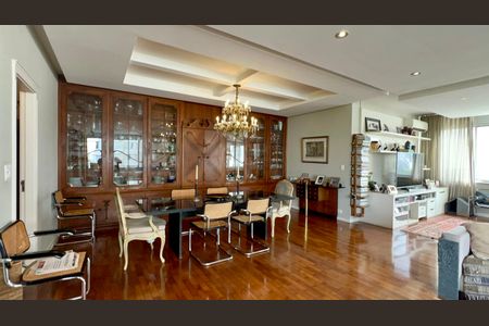 Apartamento à venda com 500m², 4 quartos e 3 vagasSala de Jantar