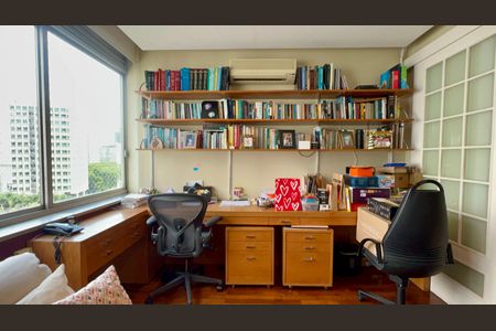 Apartamento à venda com 500m², 4 quartos e 3 vagasEscritório