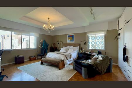 Apartamento à venda com 500m², 4 quartos e 3 vagasSuite