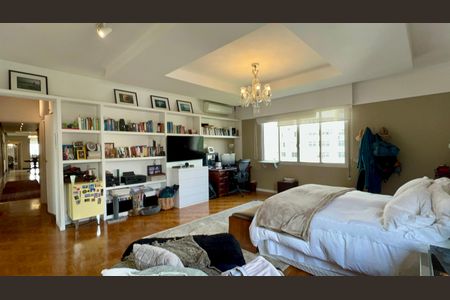 Apartamento à venda com 500m², 4 quartos e 3 vagasSuite