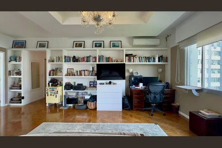 Apartamento à venda com 500m², 4 quartos e 3 vagasSuite