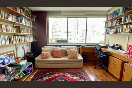 Apartamento à venda com 500m², 4 quartos e 3 vagasEscritório