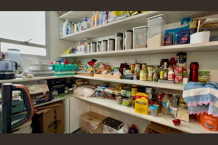 Apartamento à venda com 500m², 4 quartos e 3 vagasDespensa