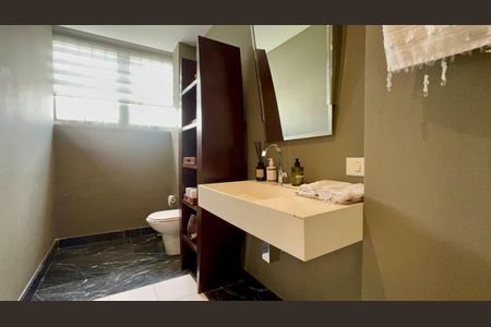 Apartamento à venda com 500m², 4 quartos e 3 vagasLavabo