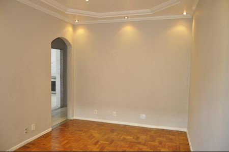 Casa à venda com 7 quartos, 320m² em Higienópolis, Rio de Janeiro