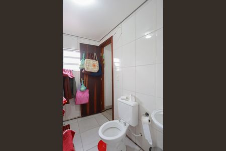 Casa à venda com 250m², 3 quartos e 5 vagasBanheiro de serviço