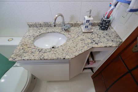 Casa à venda com 250m², 3 quartos e 5 vagasBanheiro da suíte