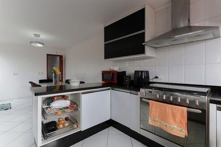 Casa à venda com 250m², 3 quartos e 5 vagasCopa e cozinha