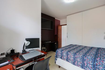 Casa à venda com 250m², 3 quartos e 5 vagasSuíte