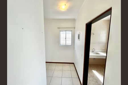 Casa à venda com 201m², 3 quartos e 2 vagas Casa à venda com 201m², 3 quartos e 2 vagasQuarto 2 Suite