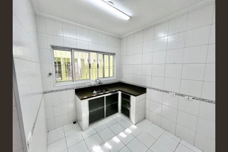 Casa à venda com 201m², 3 quartos e 2 vagas Casa à venda com 201m², 3 quartos e 2 vagasCozinha