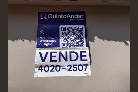 Casa à venda com 201m², 3 quartos e 2 vagas Casa à venda com 201m², 3 quartos e 2 vagasFachada/Placa