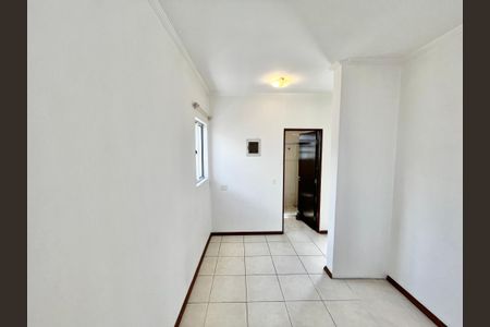 Casa à venda com 201m², 3 quartos e 2 vagas Casa à venda com 201m², 3 quartos e 2 vagasQuarto 2 Suite