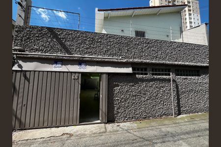 Casa à venda com 201m², 3 quartos e 2 vagas Casa à venda com 201m², 3 quartos e 2 vagasFachada/Placa