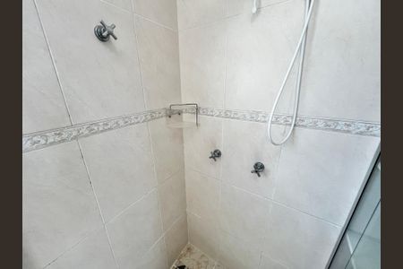 Casa à venda com 201m², 3 quartos e 2 vagas Casa à venda com 201m², 3 quartos e 2 vagasBanheiro da Suíte 2