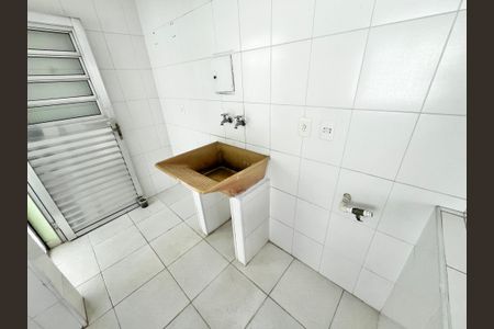 Casa à venda com 201m², 3 quartos e 2 vagas Casa à venda com 201m², 3 quartos e 2 vagasÁrea de Serviço 2