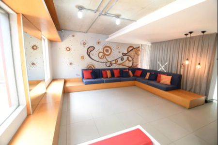 Apartamento à venda com 70m², 1 quarto e 2 vagasCafé