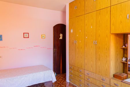 Casa à venda com 209m², 3 quartos e 3 vagasQuarto 2