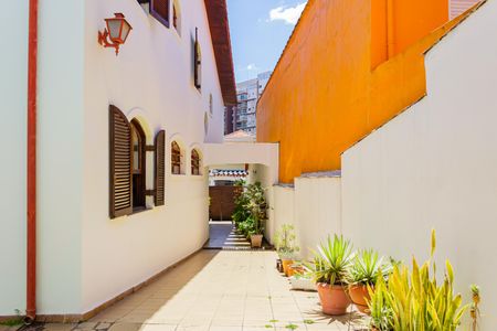 Casa à venda com 209m², 3 quartos e 3 vagasÁrea externa